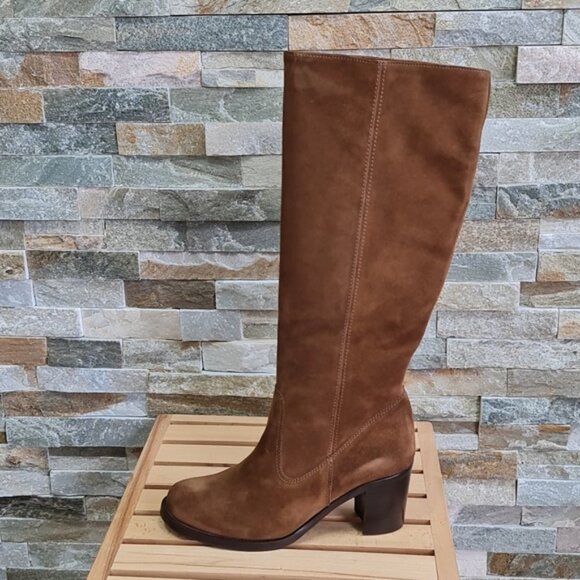 La Canadienne Pammy Fashion Women's Boot - Picture 2 of 8